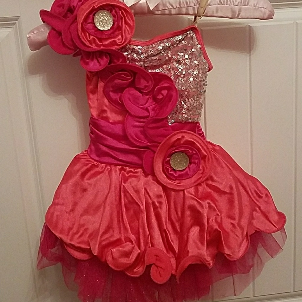 Girls dance costume